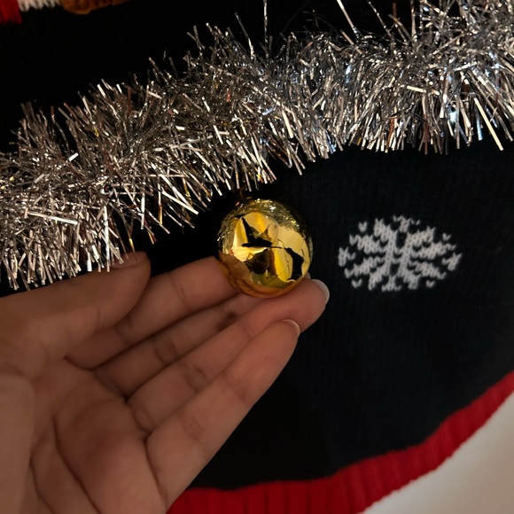 Ladies Sloth Design Light Up Ugly Christmas Sweater Sz S - Picture 3 of 8